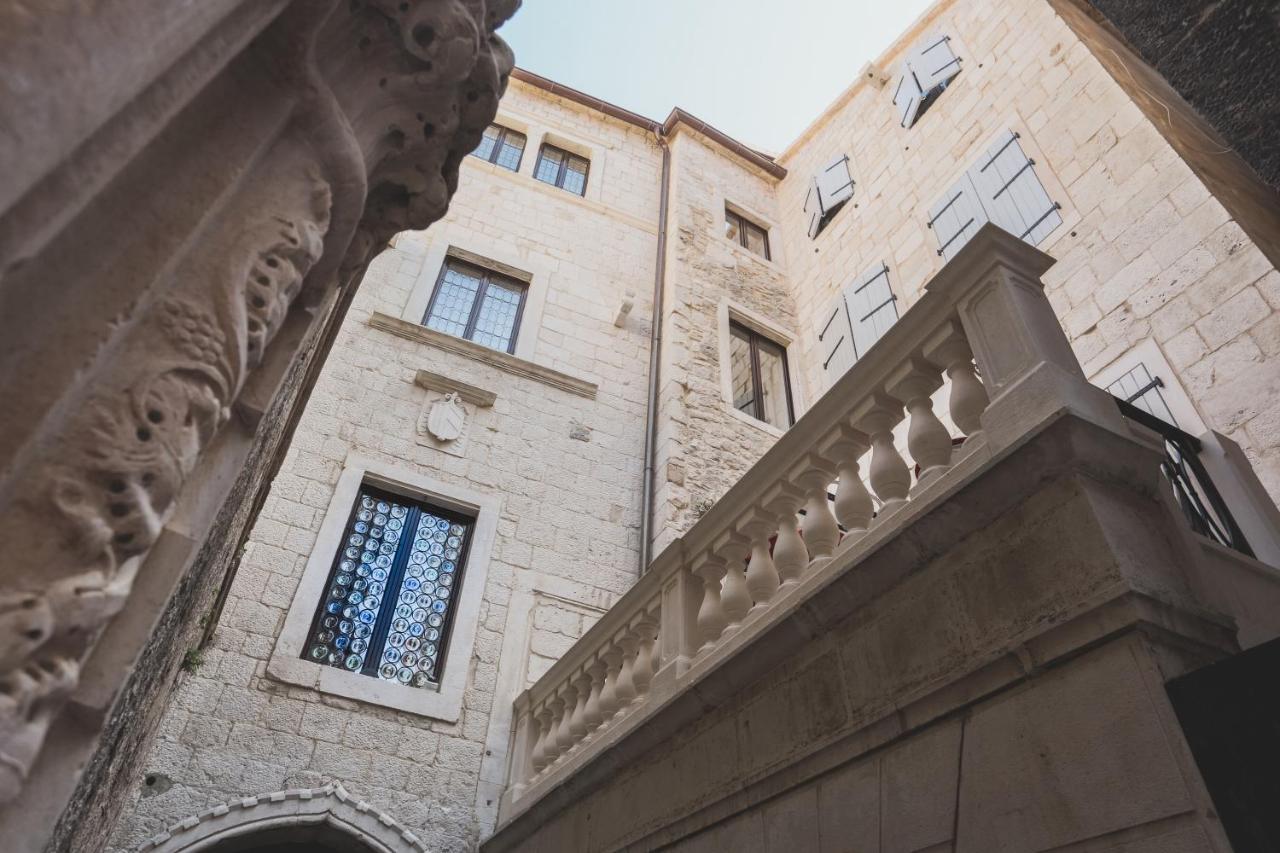 Heritage Hotel Cardo Сплит Екстериор снимка