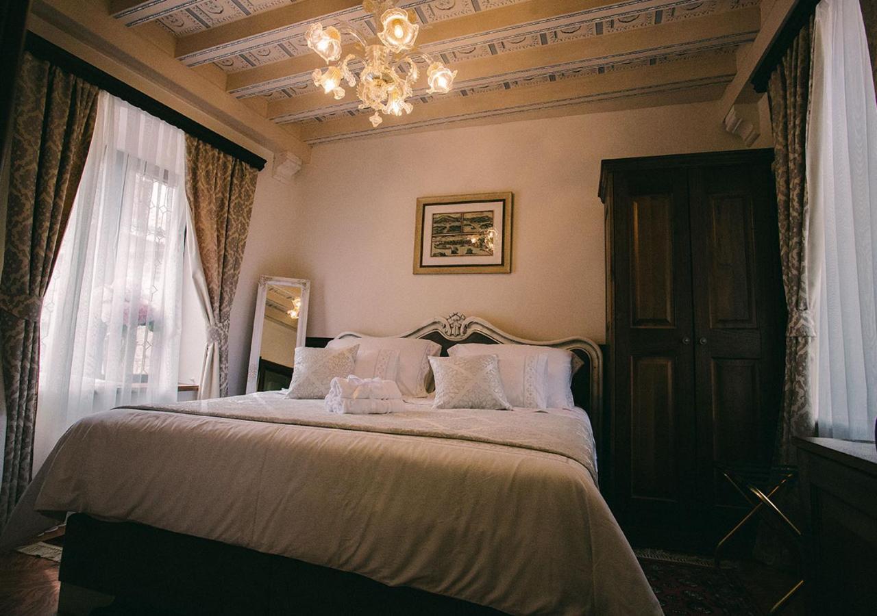 Heritage Hotel Cardo Сплит Екстериор снимка