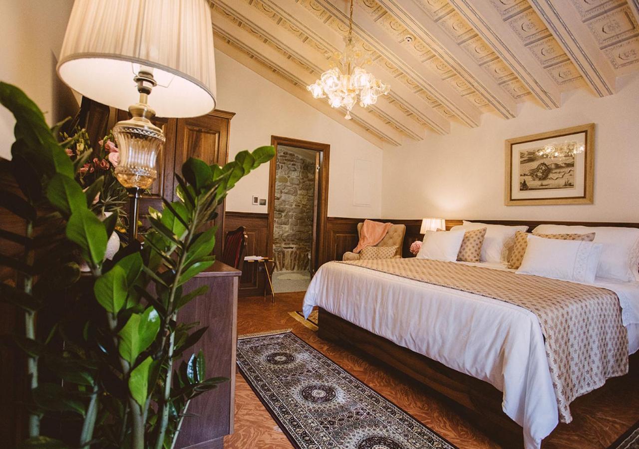 Heritage Hotel Cardo Сплит Екстериор снимка