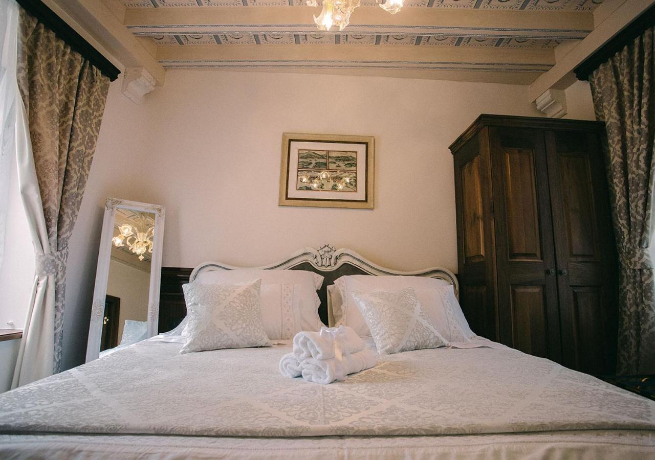 Heritage Hotel Cardo Сплит Екстериор снимка