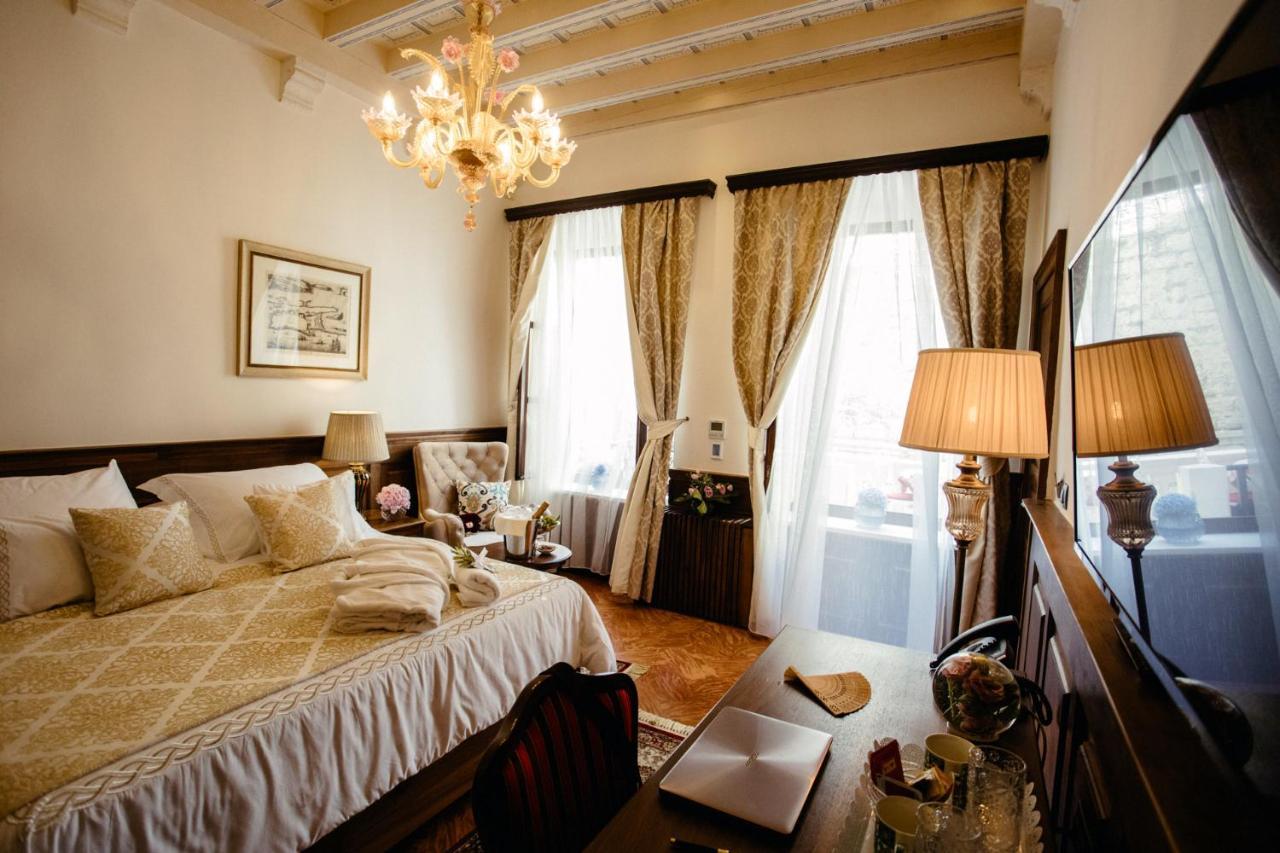 Heritage Hotel Cardo Сплит Екстериор снимка