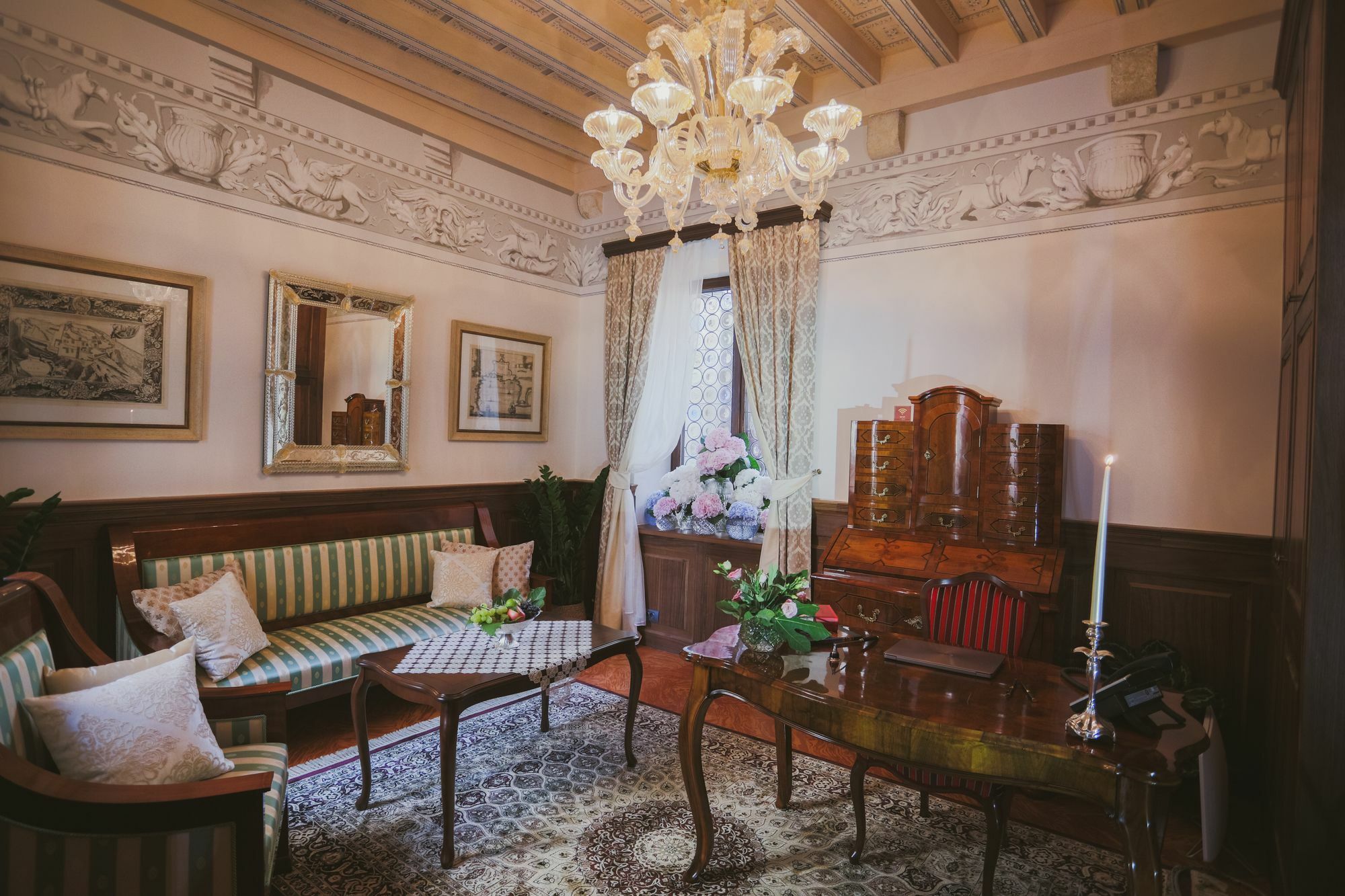 Heritage Hotel Cardo Сплит Екстериор снимка
